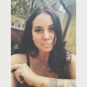 Meet your Posher, Hannah